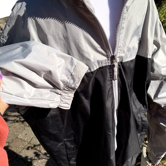 US POLO ASSN. Men's Windbreaker Hooded Jacket - Picture 4 of 14